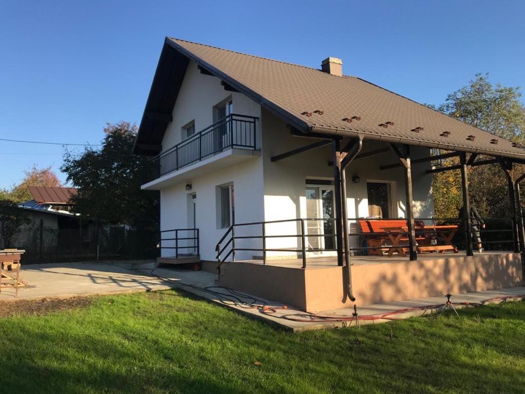 Green Nest Banesti Екстер'єр фото